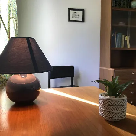 Bed & Breakfast Lindo Lugar - Just A 7 Minute Walk From The Airport Meyrin